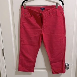 Womens NYDJ crop pants size 14p, pink
